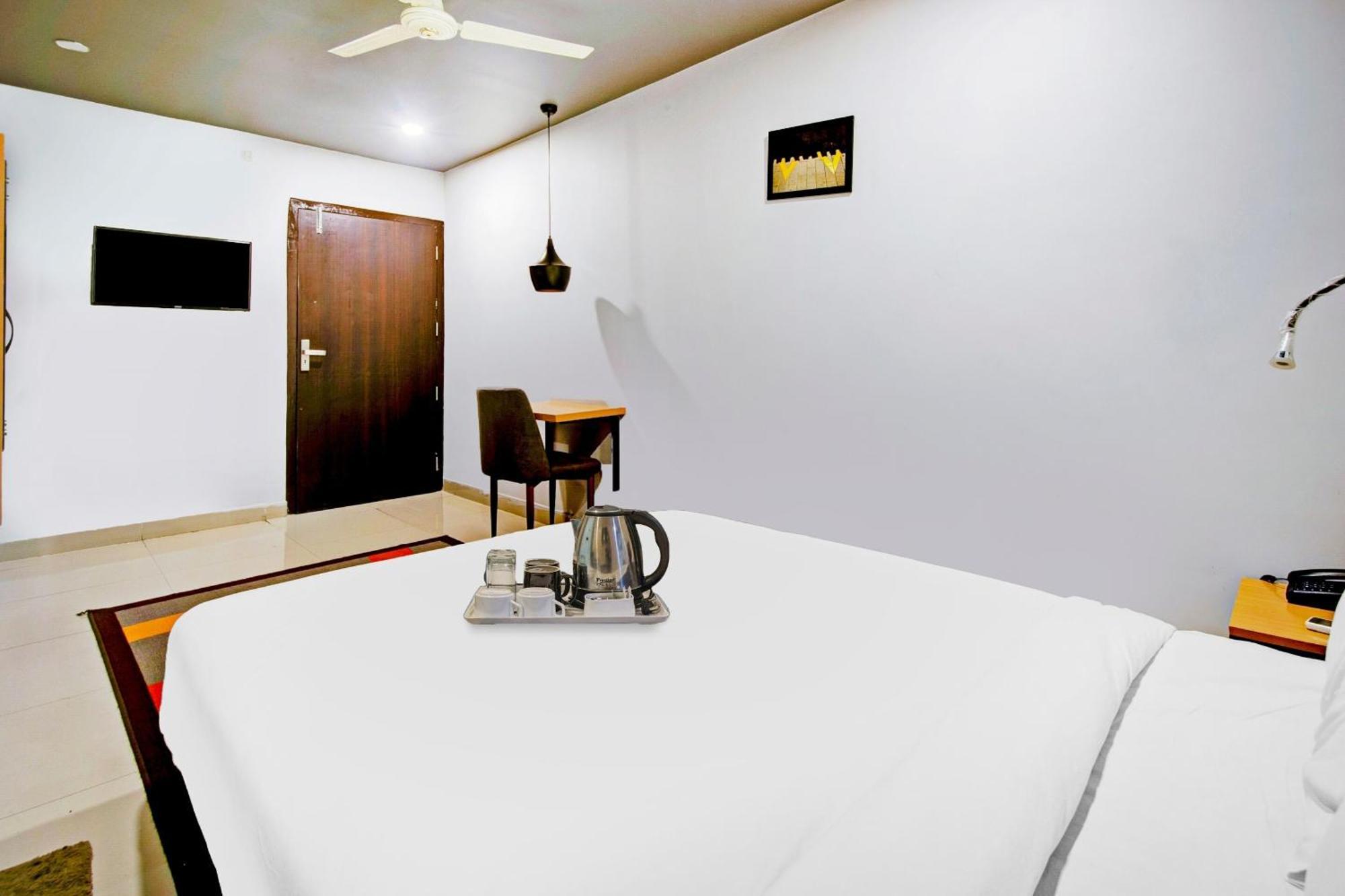 Townhouse Volga Homes Kaharpara エクステリア 写真